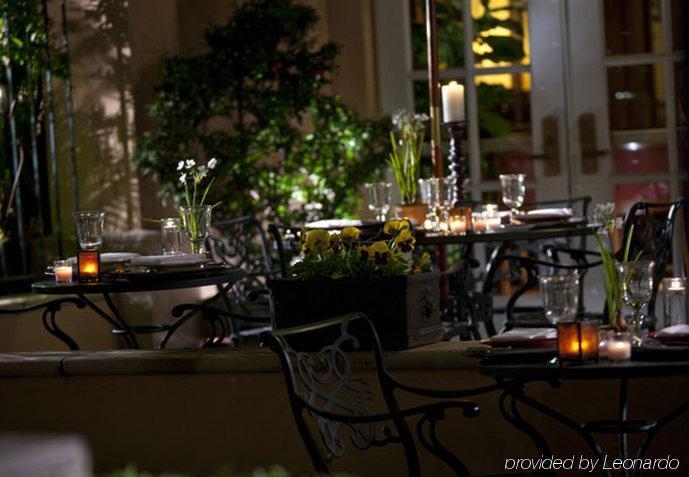 The Lindy Renaissance Charleston